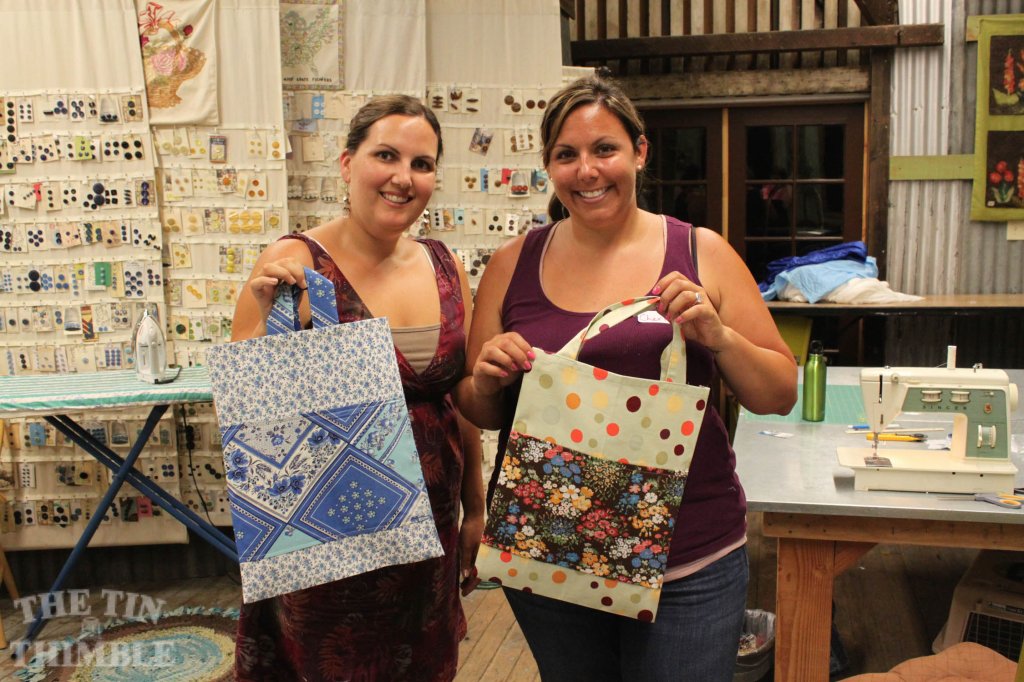 michelle-and-cheri-with-their-tote-bagsnew